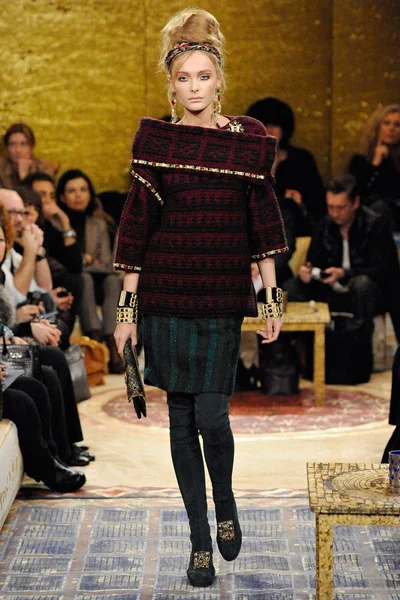 Look 40